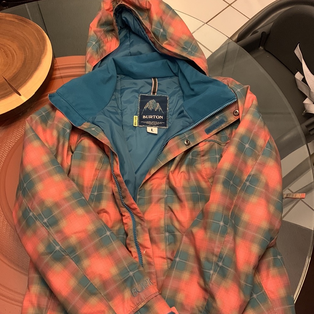 Burton Womens snowboard / ski  jacket size L